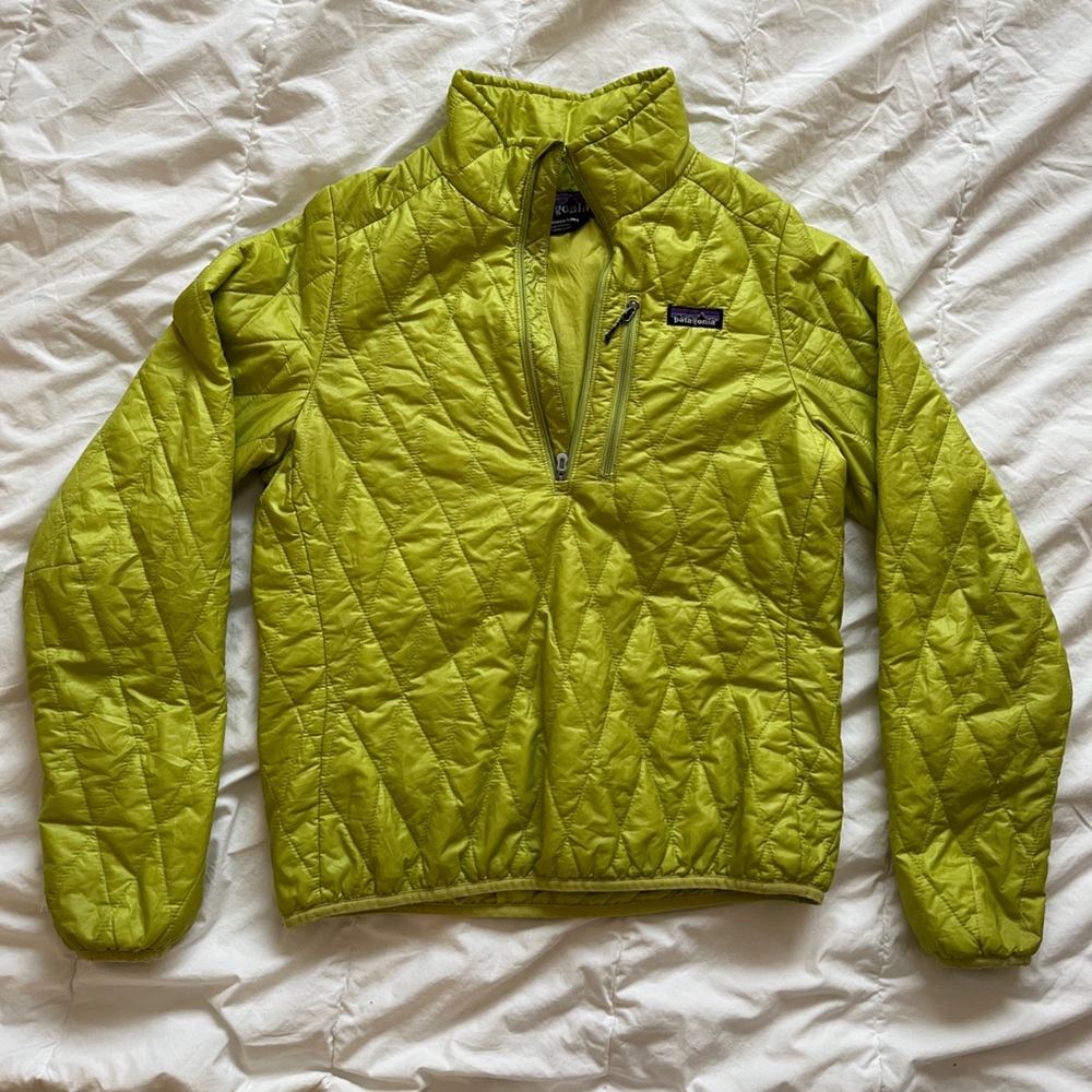 Patagonia Nano Puff Quarter Zip pullover!